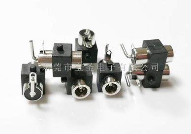 DC電源插座怎么樣使用？